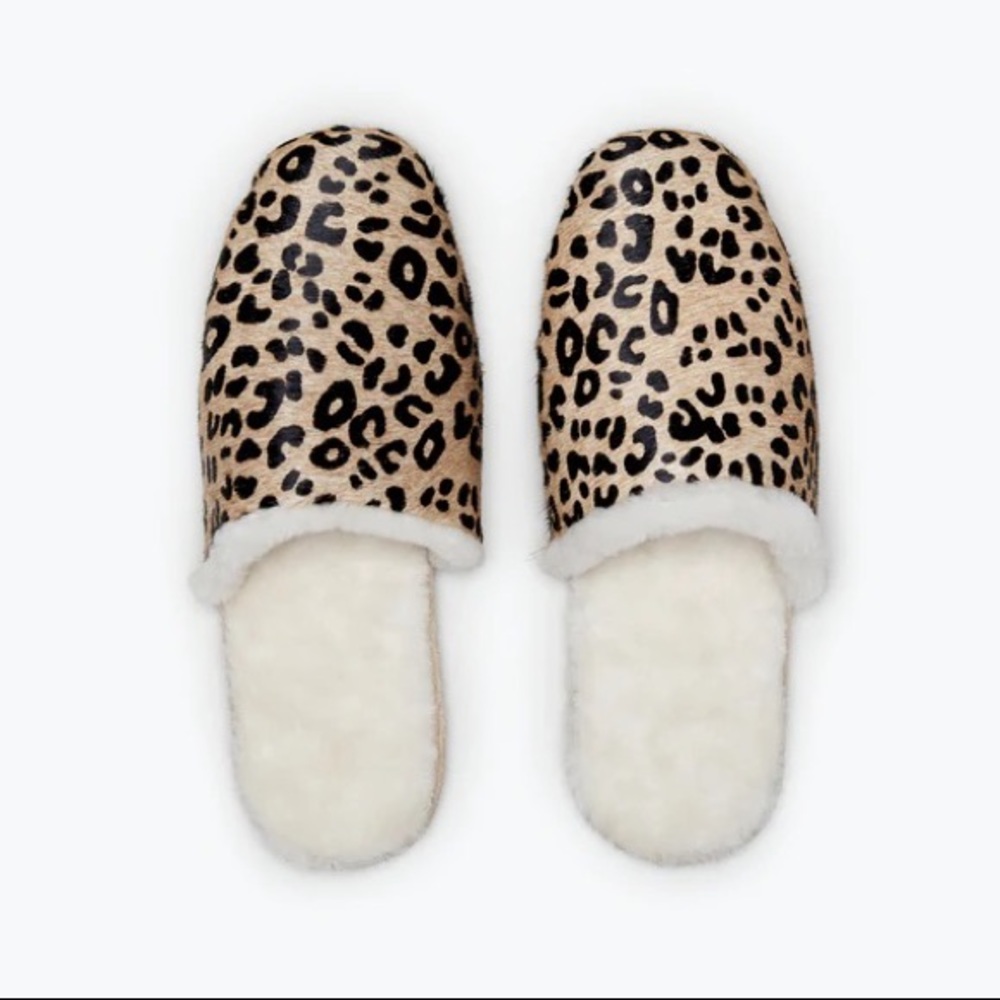 Freda Salvador James Leopard Shearling Slippers La
